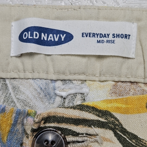 Old Navy Everyday Short Mid Rise 12 Botanical Yellow Linen Blend Tropical - Picture 3 of 12